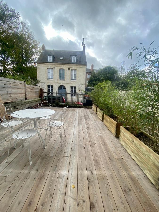 Superbe appartement neuf et sa terrasse privée Honfleur Esterno foto